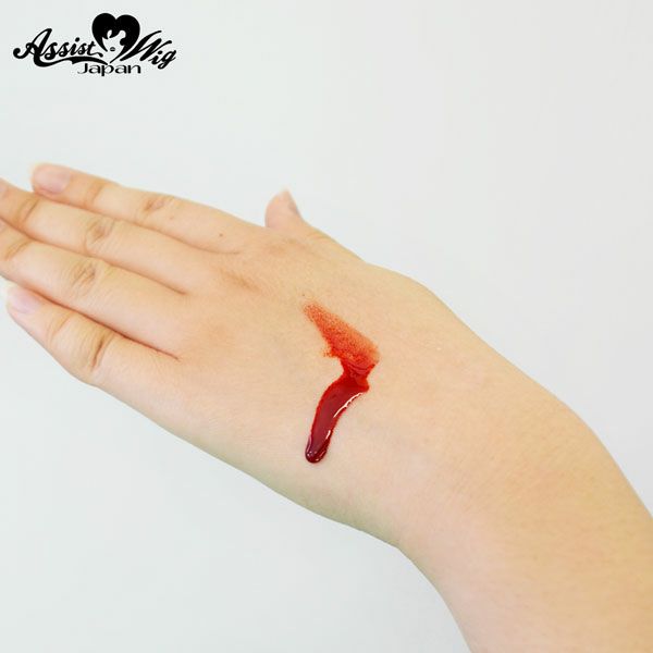 さらっ！血（水で流せる血のり）使用例画像2|コスプレカラコン通販アイトルテ